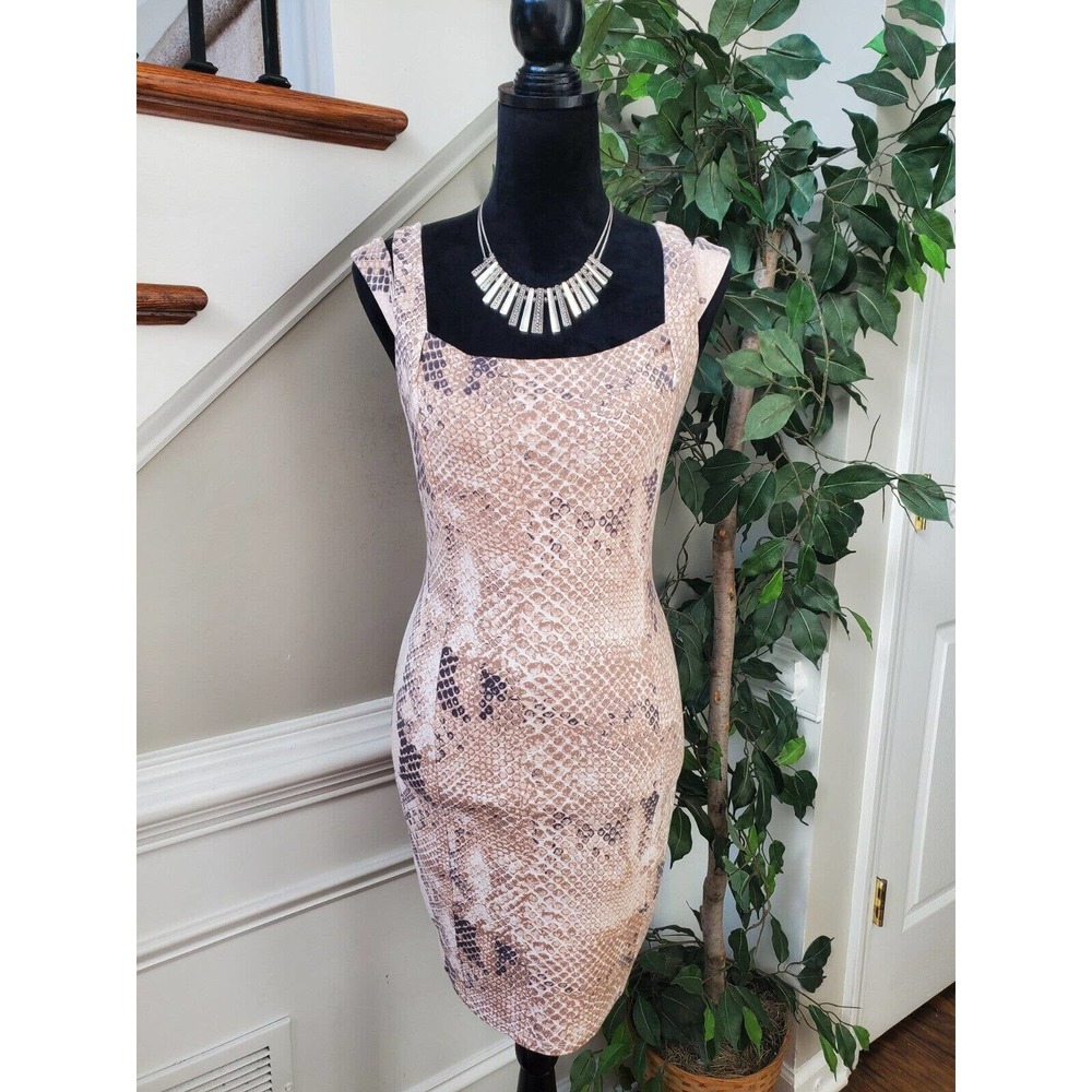 Sleeveless Pink Snake-Print Bodycon Dress